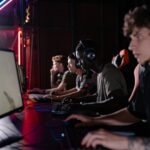 Gamers saving money on digital PC and video games using Kinguin promo discount codes and verified marketplace deals